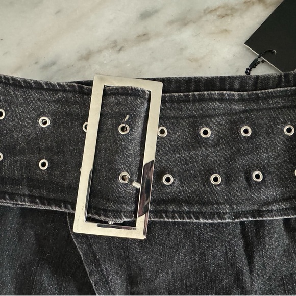 NWT-Zeddy Skirt - Picture 4 of 7